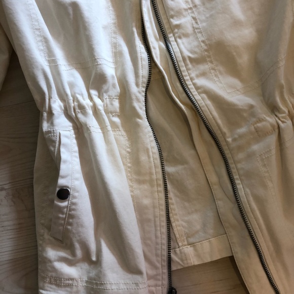 Old Navy Jacket with Cinched Waist - Picture 3 of 6